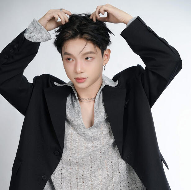 Vô Hạn - Khang Ki Vô Hạn - Khang Ki